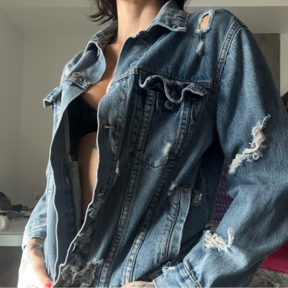 Jean jacket - Picture 3 of 9